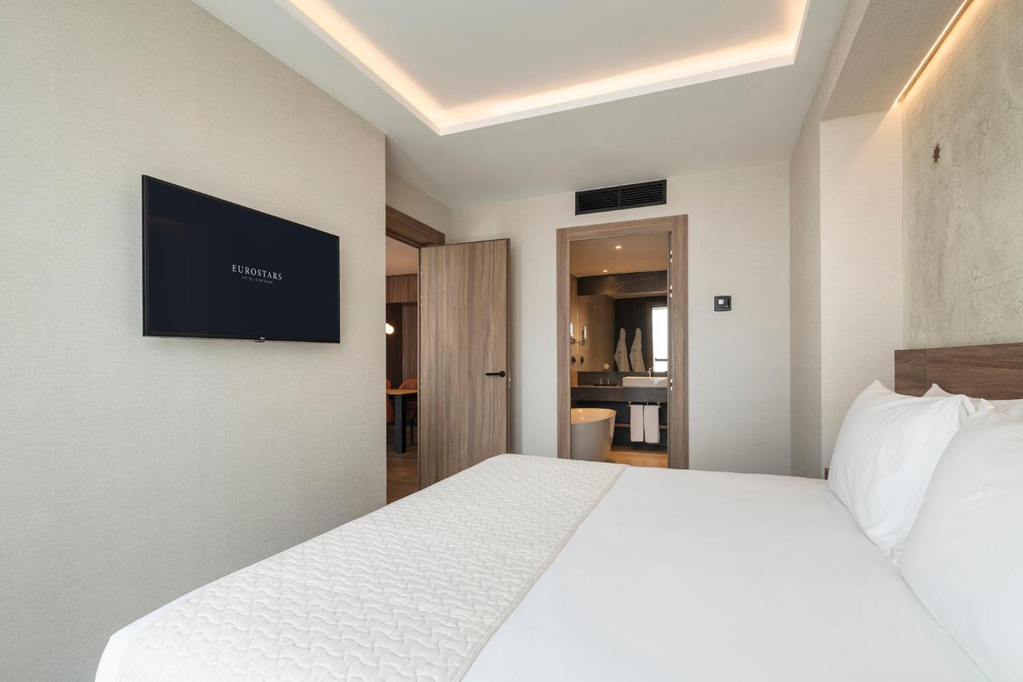 ホテル Eurostars Casa Anfa カサブランカ エクステリア 写真